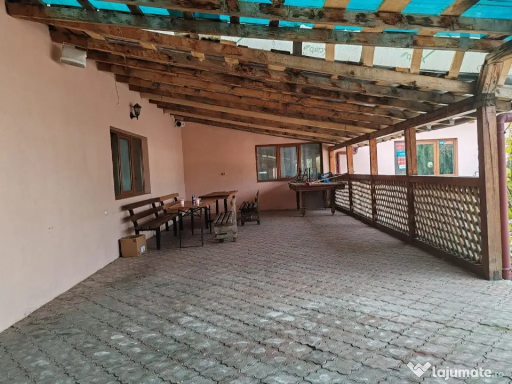 Spatiu comercial Sat Otetoaia, comuna Lunca Banului, Husi...