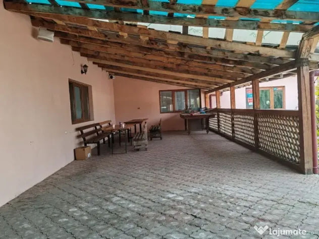 Spatiu comercial Sat Otetoaia, comuna Lunca Banului, Husi...