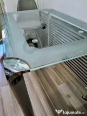 Masă de sticlă bucătărie 