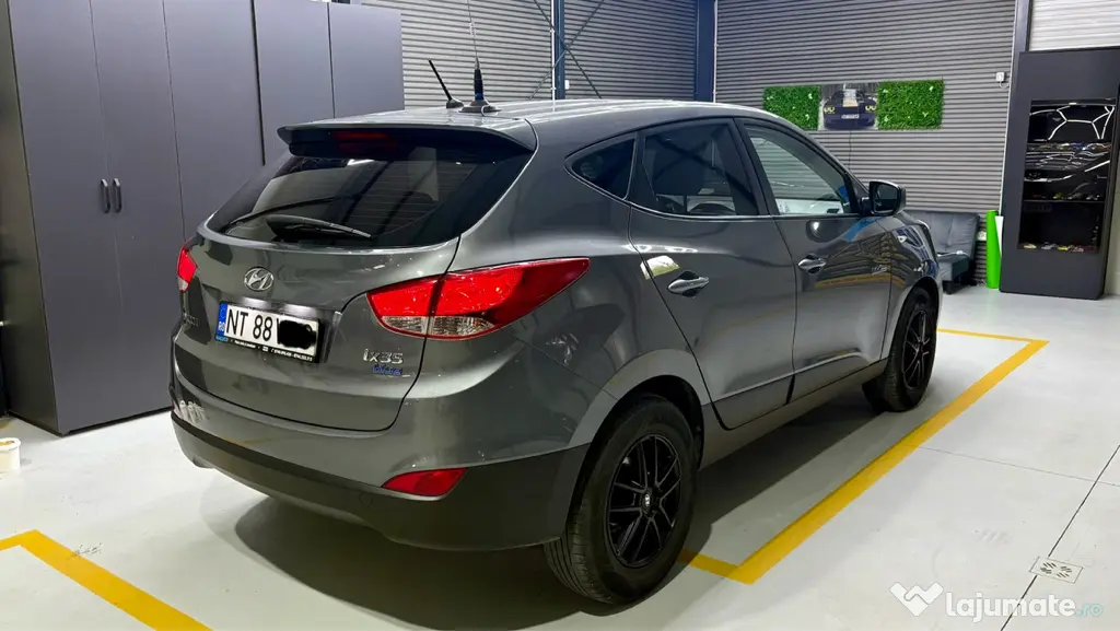 Hyundai ix35 (150000 km reali)