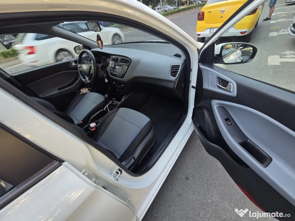 Hyundai i20, 1.2 Benzina, 59.500 Km, 2019
