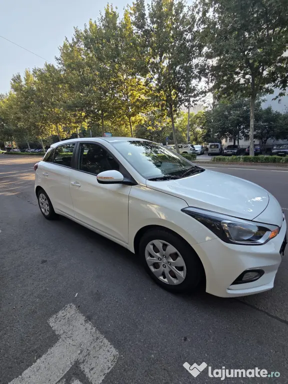 Hyundai i20, 1.2 Benzina, 59.500 Km, 2019