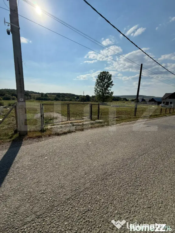 Teren de vanzare, 2212 mp, zona Tarpiu