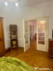 Apartament 3 camere la casă, mobilat, cu terasă și parcar 