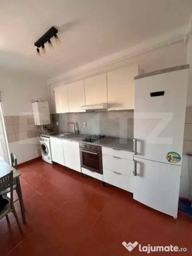 Apartament 2 camere decomandat, parcare, AC, Zona Iris B-du