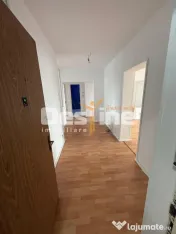 Zona Piața Alba Iulia | Spațiu / Apartament 3 Camere (7... 