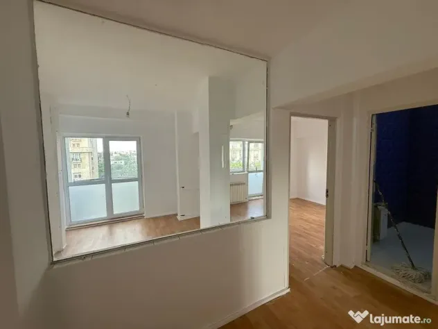 Zona Piața Alba Iulia | Spațiu / Apartament 3 Camere (7...