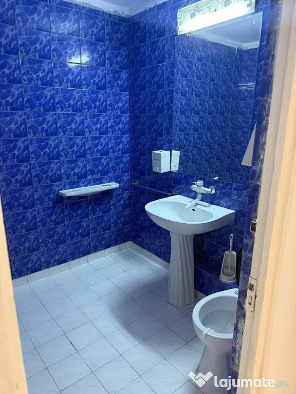 Zona Piața Alba Iulia | Spațiu / Apartament 3 Camere (7...