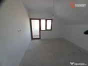 Duplex cu 4 camere, teren individual de 259 mp si terasa de
