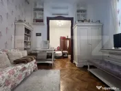 Apartament 3 camere, zonă Universitate — clădire rustic? 