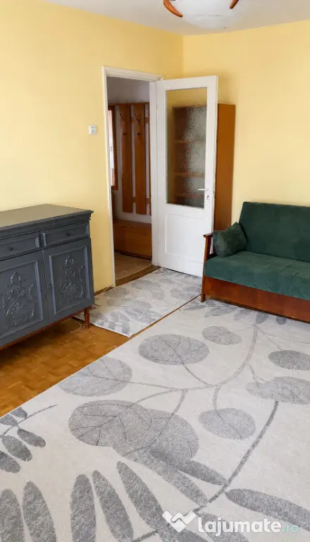 Apartament 2 camere, etaj 2/4, mobilat, utilat, zona Astra Piata!