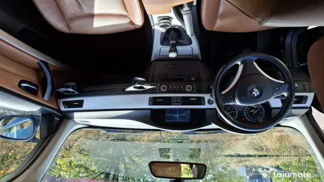 Vând BMW 318i e91 facelift Luxury Line