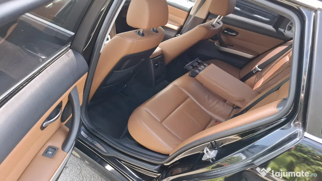 Vând BMW 318i e91 facelift Luxury Line