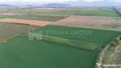 Teren extravilan, 8700 mp, pretabil agricultură sau inve...