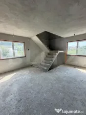 Ocazie , cladire multifunctionala , 265 mp utili , zona Sf I