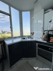 Apartament 3 camere, 67 mp zona Billa 