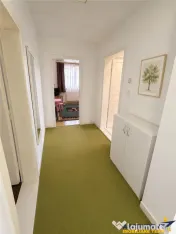 Casa individuala cu 5 camere, garaj, pivnita si curte propri 