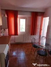 Apartament 2 camere de închiriat în zona Dacia – 52 mp