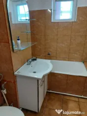 Apartament 2 camere de închiriat în zona Dacia – 52 mp