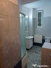 Apartament 2 camere de închiriat – 60 mp, zonă centrală