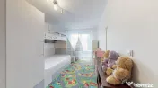 Apartament 3 camere, 121 mp,2 bai, 3 balcoane-zona Subcet... 