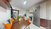 Apartament 3 camere, 121 mp,2 bai, 3 balcoane-zona Subcet...