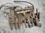Distribuitor Rexroth Buldoexcavator Case New Holland