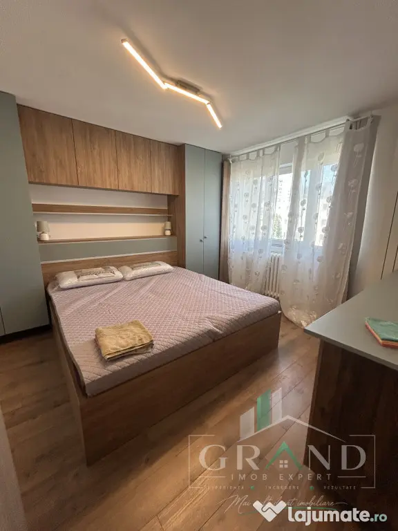 Apartament 3 camere 77mp | 2 balcoane | etaj intermediar | M