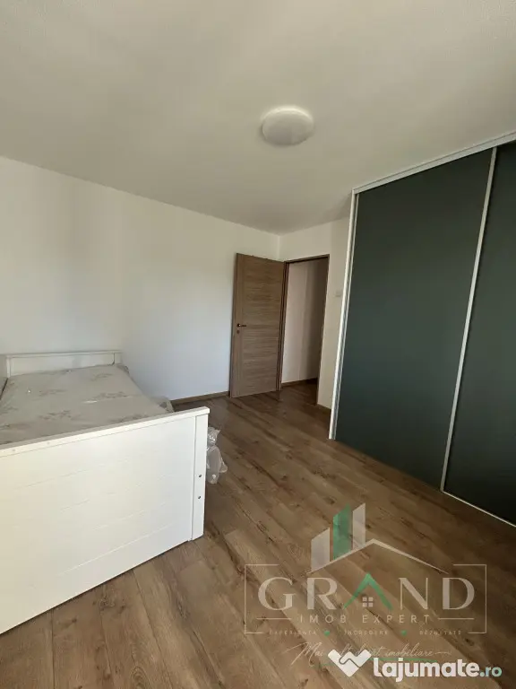 Apartament 3 camere 77mp | 2 balcoane | etaj intermediar | M