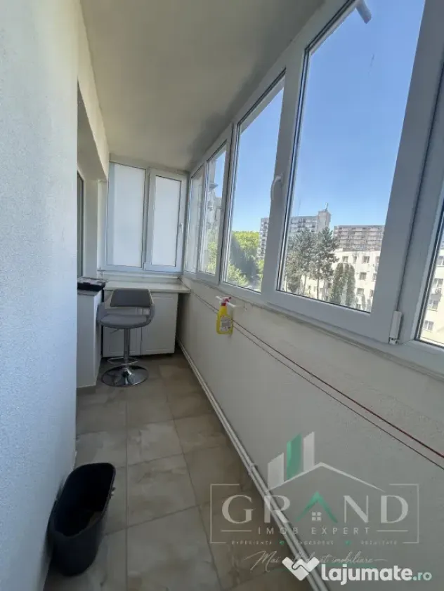 Apartament 3 camere 77mp | 2 balcoane | etaj intermediar | M