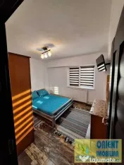 Tomis 3, de inchiriat 3 camere, mobilat, gaze, parcare 