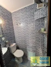Tomis 3, de inchiriat 3 camere, mobilat, gaze, parcare 