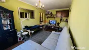 Apartament cu 3 camere de vânzare în zona Dragos Voda 