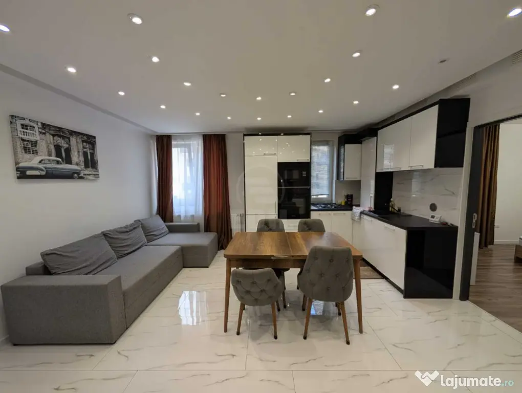 Inchiriere Apartament 3 camere semidecomandat, 60 mp, Razoare