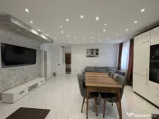 Inchiriere Apartament 3 camere semidecomandat, 60 mp, Razoare