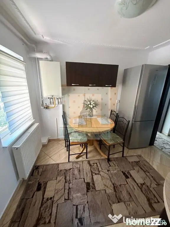 Apartament 3 camere , 84 mp utili,2 bai,2 balcoane-zona Astra - Brasov (Brasov)