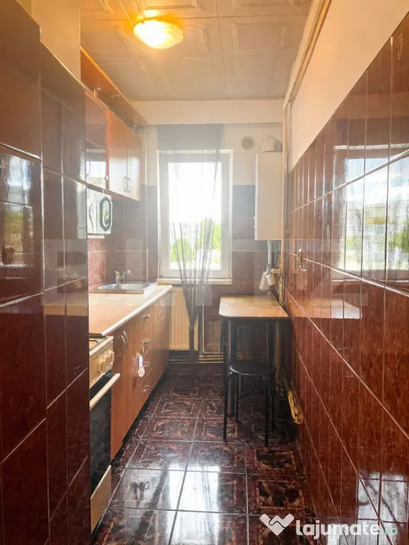 Apartament de inchiriat, 2 camere, 42 mp, zona Micro 3