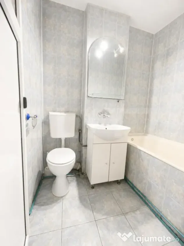Apartament de inchiriat, 2 camere, 42 mp, zona Micro 3