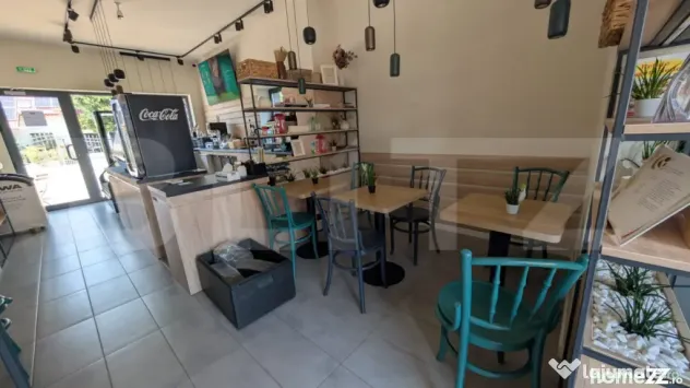 Se vinde afacere la cheie CAFE BAR— spațiu complet mobila