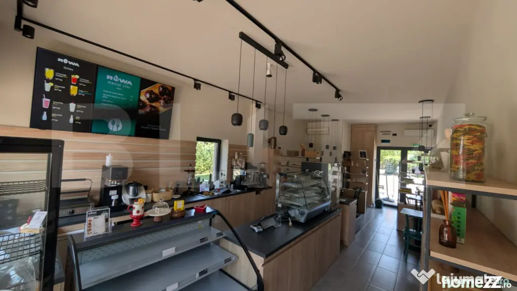 Se vinde afacere la cheie CAFE BAR— spațiu complet mobila
