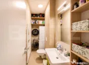 Apartament 3 camere de vânzare, Tractorul, Brașov 