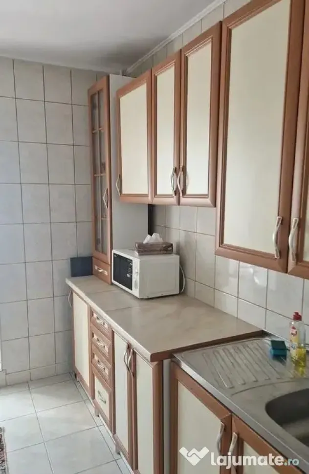 De inchiriat apartament cu 2 camere, Mazepa 1 etaj 3, 450...