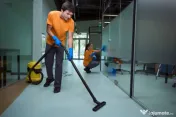 Particular ofer servicii de Curățenie 