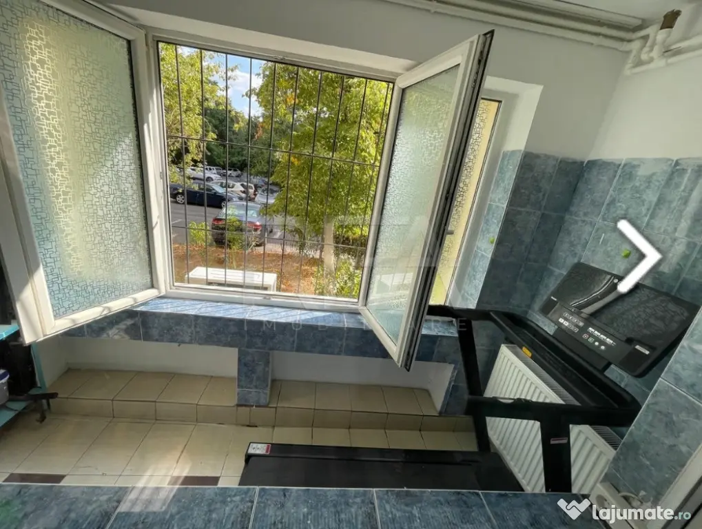 2 camere decomandat | 50 mp | Metrou Dristor