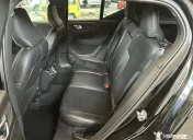 VOLVO XC40, la pret mic 