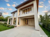 Imaginează-ți fiecare apus de aici – Vilă deosebită... 
