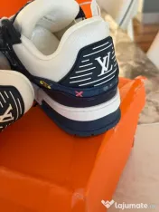 Sneakers tip Louis Vuitton 