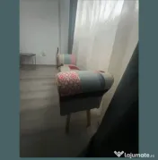 Banchetă multicoloră