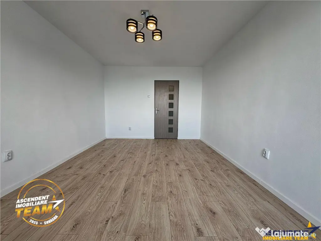 FILM Tur 3D! Apartament cu 2 camere, decomandat, Simeria, Sf - Sfantu Gheorghe (Covasna)