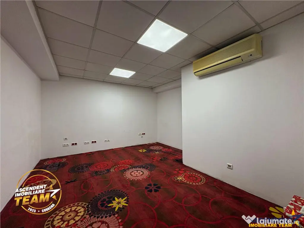 FILM3D! Spatiu comercial ultracentral, vitrina generoasa,mul - Sfantu Gheorghe (Covasna)